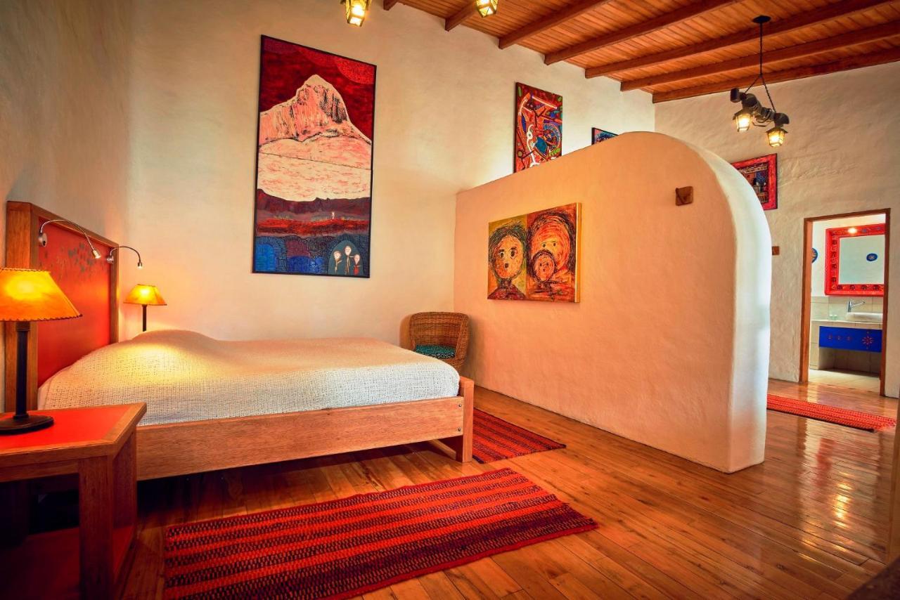 Hosteria Museart Pantavi Tumbabiro エクステリア 写真