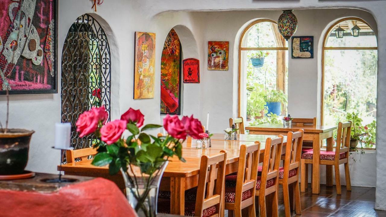 Hosteria Museart Pantavi Tumbabiro エクステリア 写真