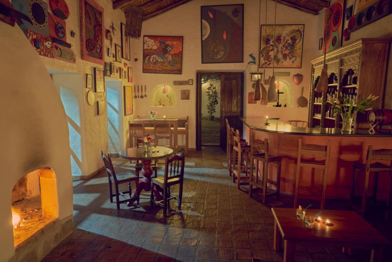 Hosteria Museart Pantavi Tumbabiro エクステリア 写真